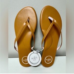 REVOLVE Soleil Sea Flip Flop Nude size 10 NWT